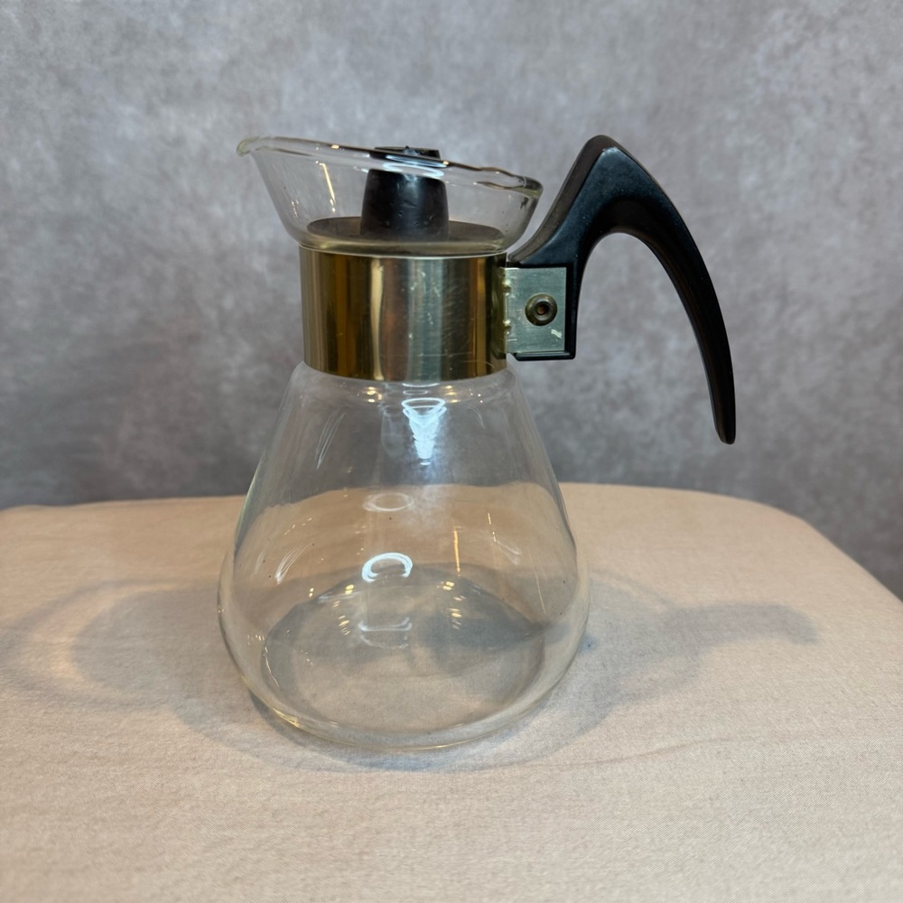 VTG Corning Ware 2 Cup  Heat Proof Glass Coffee Carafe Tea Pitcher/Lid